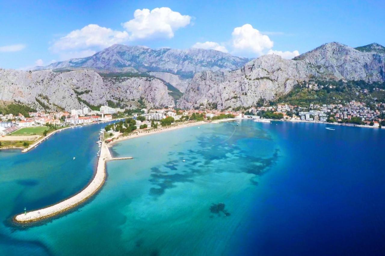 Adriatic Beach Suites Omiš Εξωτερικό φωτογραφία
