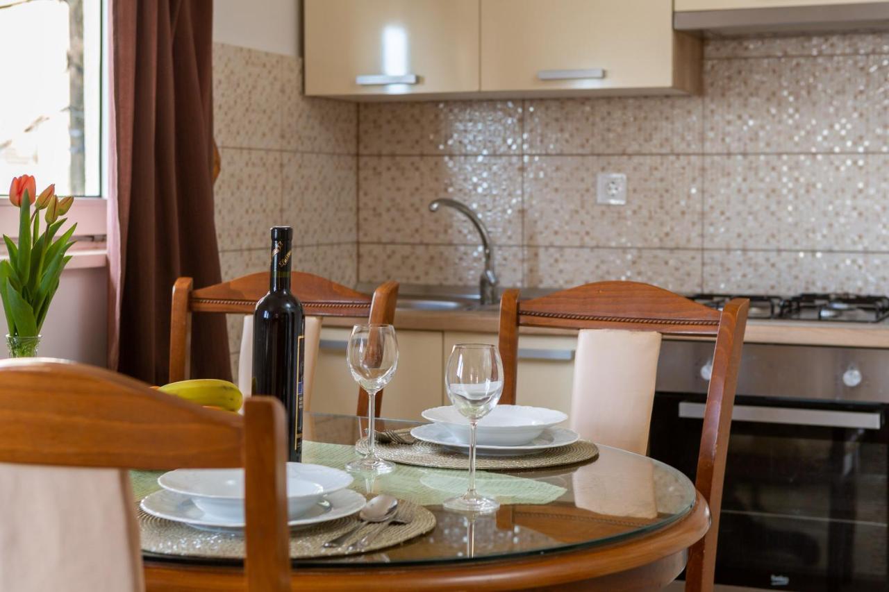 Adriatic Beach Suites Omiš Εξωτερικό φωτογραφία