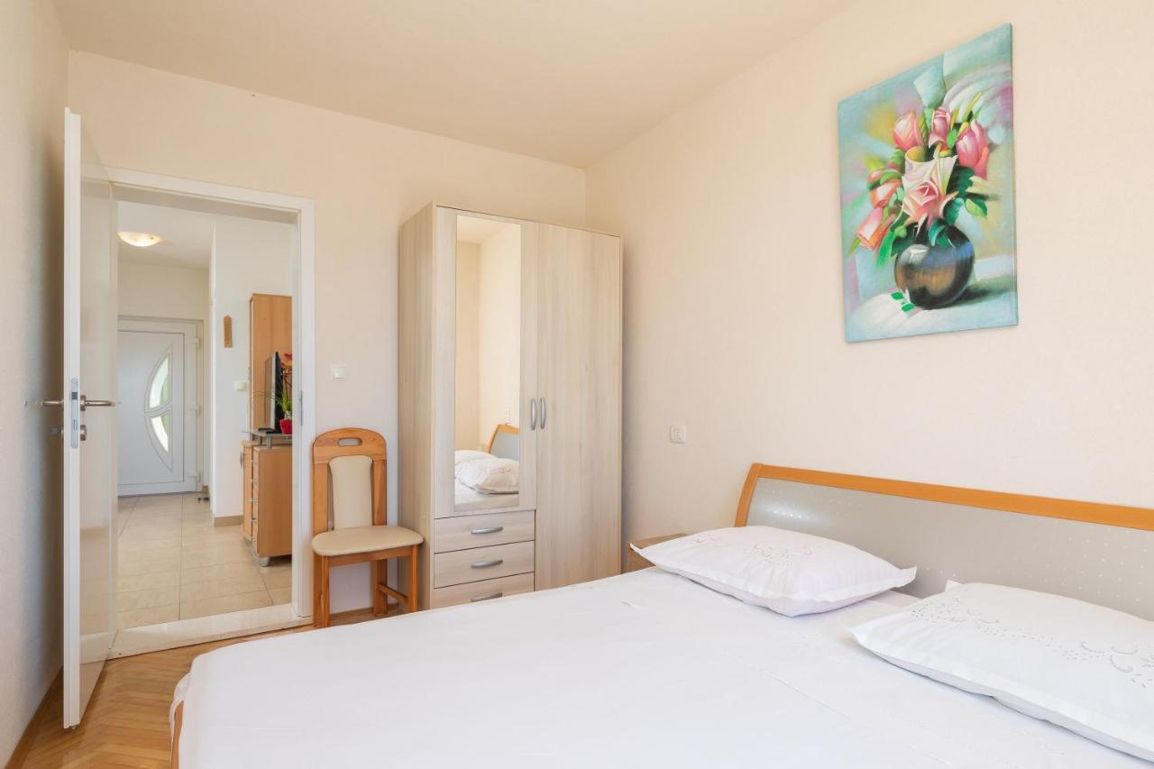 Adriatic Beach Suites Omiš Εξωτερικό φωτογραφία