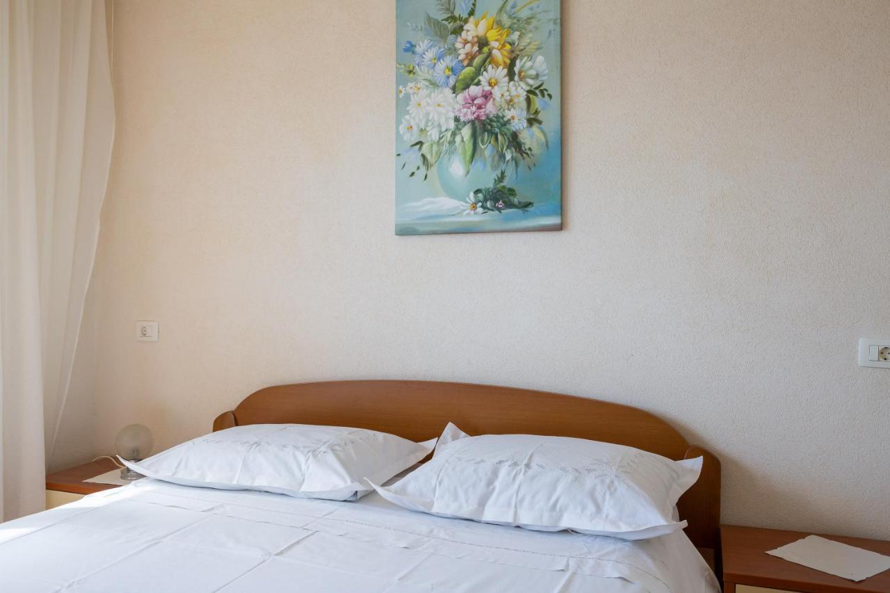 Adriatic Beach Suites Omiš Εξωτερικό φωτογραφία